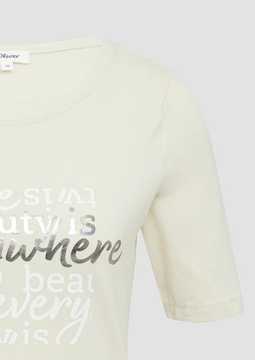Actual product image S.Oliver T-Shirt Elastisches T-Shirt mit Frontprint im Slim Fit (38)