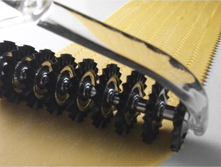 Actual product image Marcato Pasta machine set Atlas 150 Classic with pasta wheel Pasta Bike