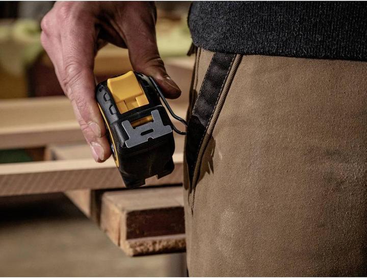 Produktbild Stabila Taschenbandmass BM 300, 10 m, metrische 1000er-Skala (10 m)