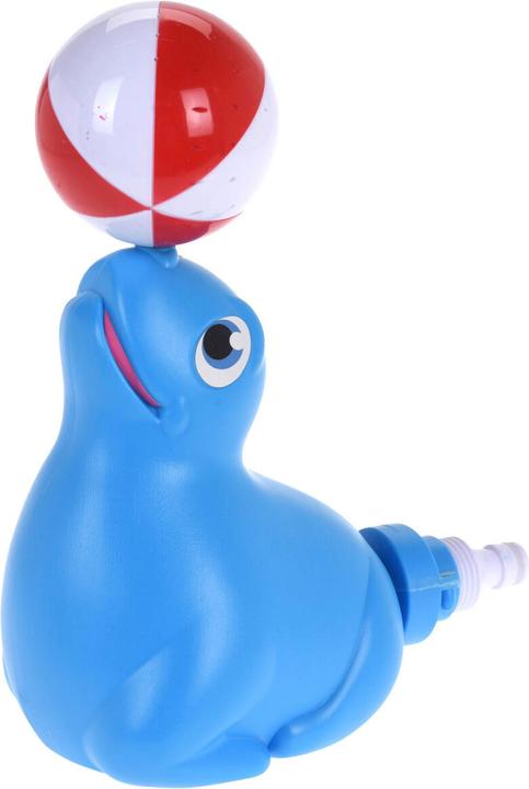 Water sprinkler sea lion