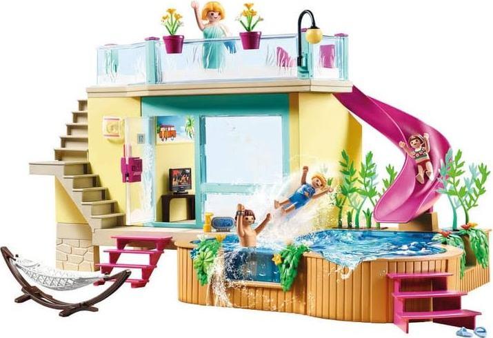 Actual product image Playmobil Bungalow with pool (70435, Playmobil Family Fun)