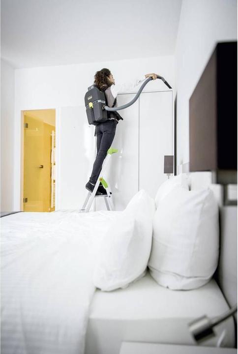 Actual product image Kärcher Professional Battery back dry vacuum cleaner BVL 5/1 (Back hoover)