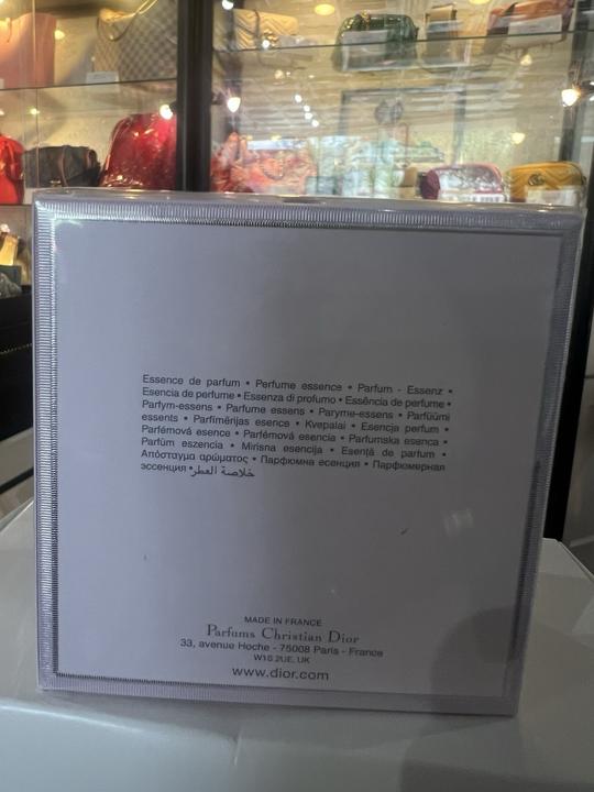 Actual product image Dior Christian Miss Essence INT25 (Eau de parfum, 80 ml)