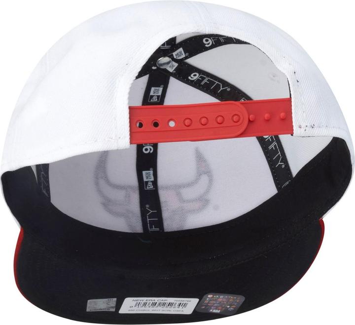 Actual product image New Era 9Fifty Logo Chicago Bulls