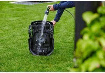 Actual product image Grouw Robotic Lawn Mower 1300 M2 Clever (1300 m²)