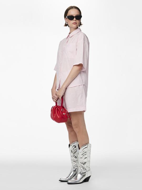 Actual product image Pieces PCEMMA Bestickte Shorts