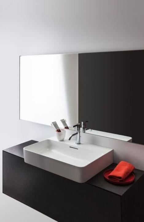 Actual product image Laufen VAL countertop washbasin, 1 tap hole, with overflow, US closed 650x420mm, H816284 (680 mm, 190 mm)
