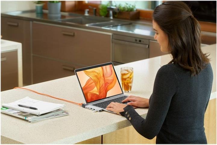 Actual product image Hyperdrive Net 6-in-2 (Thunderbolt, 2 Ports)