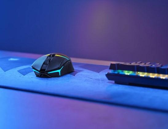Actual product image Corsair Nightsabre (Cable, Wireless)
