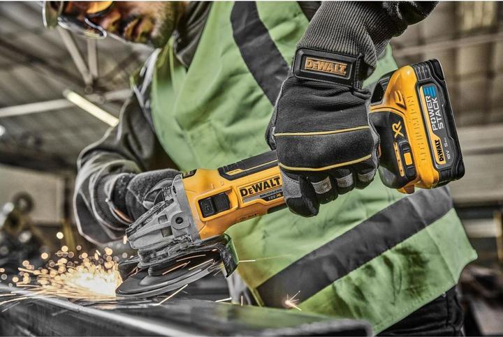 Actual product image DeWalt DCG405H2T-QW accu haakse slijper 18V Li-ion (125 mm)