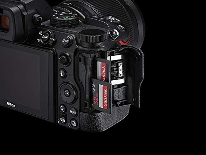Produktbild Nikon Z5 Kit (24 - 50 mm, 24.30 Mpx, Vollformat)