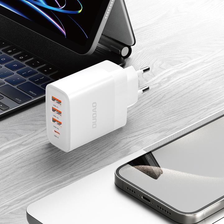 Produktbild Dudao A5HEU network charger 3x USB-A 1x USB-C PD20W - white (20 W)