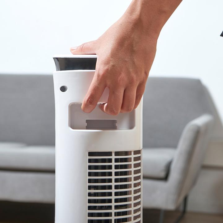 Produktbild Black & Decker Black+Decker BXEFT48E - Digitaler oszillierender Turmventilator (56 dB)