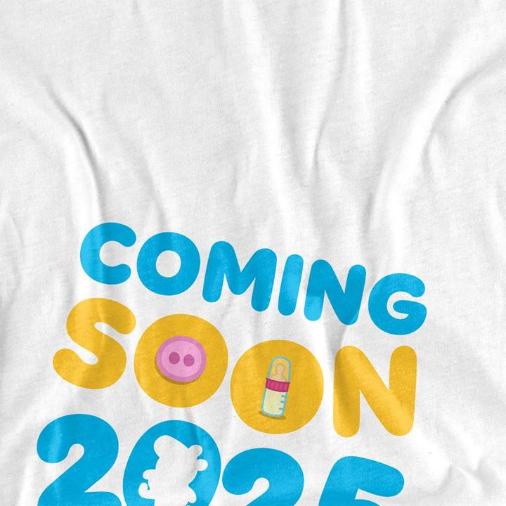 Produktbild Peppa Pig Coming Soon 2025 Bump TShirt (M)
