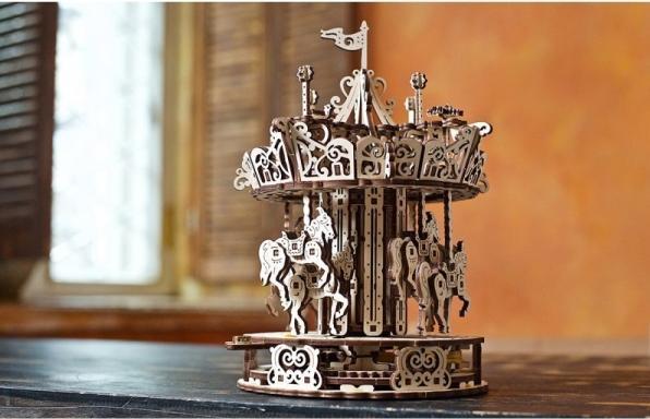 Actual product image Ugears Carousel