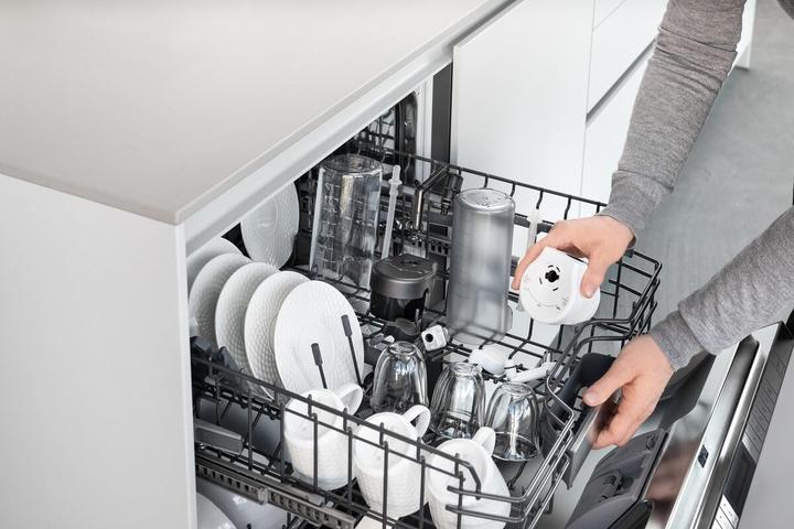 Actual product image De'Longhi Eletta Explore Cold Brew