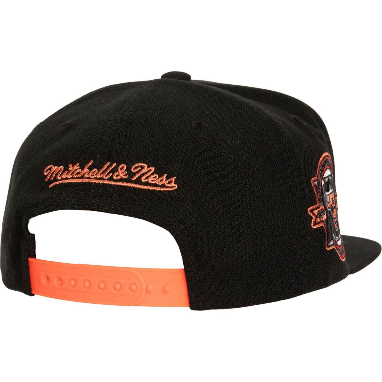 Thumbnail - Mitchell & Ness, Herren, Cap, Snapback Cap - CORE VI Chicago Bulls, Schwarz, (One Size)