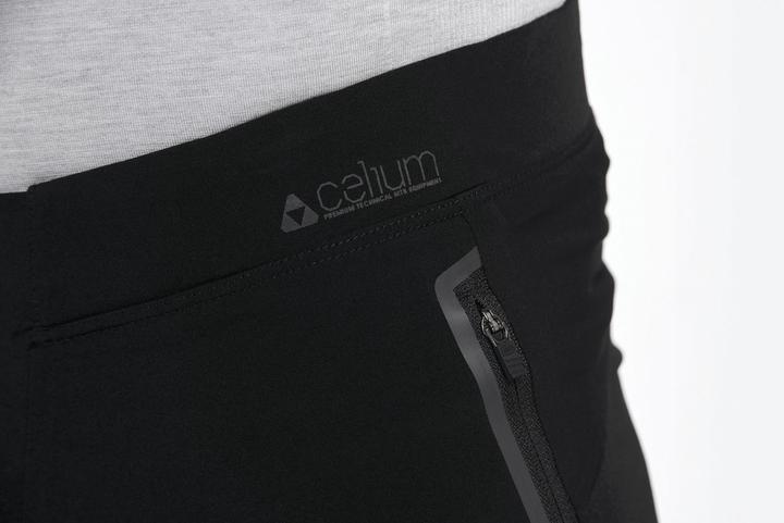 Actual product image 100% Celium Shorts (30)