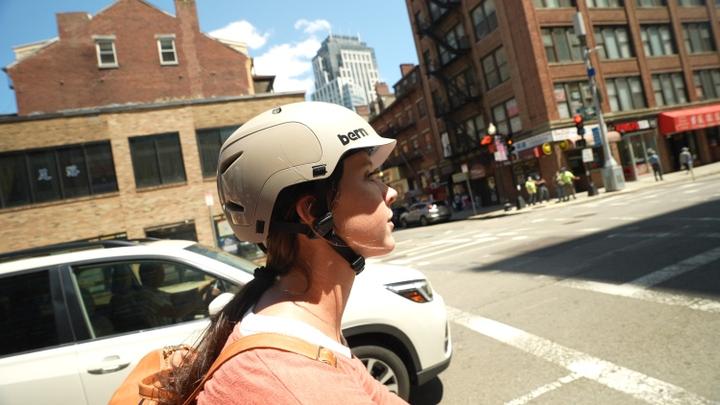 Actual product image Bern Watts 2.0 Mips (52 - 55 cm)