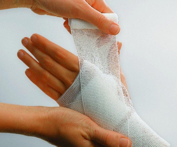 Produktbild Lohmann & Rauscher Elastische Fixierbinde weiss