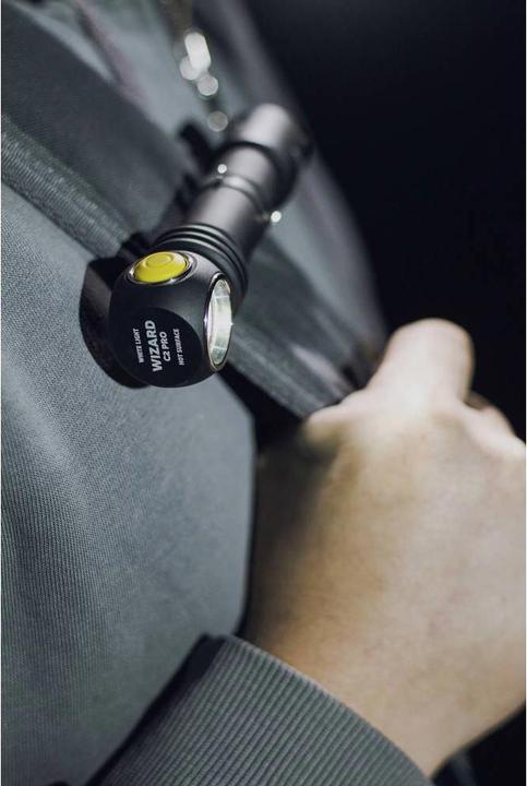 Actual product image ArmyTek Wizard C2 Pro Magnet Multifunction Lamp USB XHP50.2 warm (11.20 cm, 2500 lm)