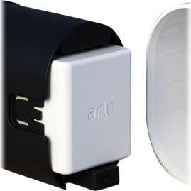 Produktbild Arlo Pro 4 Spotlight Kamera, 4er Set weiss (2688 x 1520 Pixel)