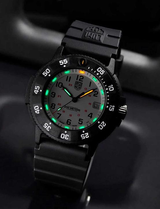 Produktbild Luminox Original Navy Seal 3000 Evo Series (Taucheruhr, 43 mm)
