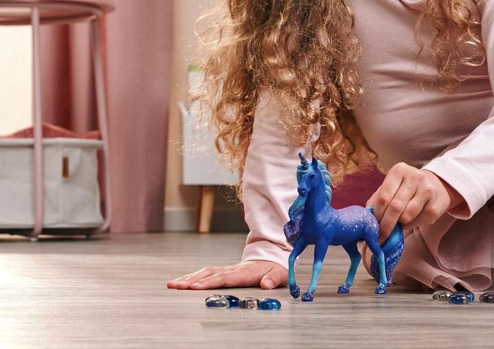 Produktbild Schleich Galaxy Regenbogen Einhorn Hengst