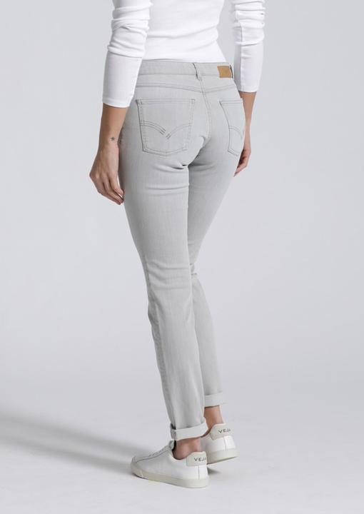 Produktbild Feuervogl Svenja (W42/L32)