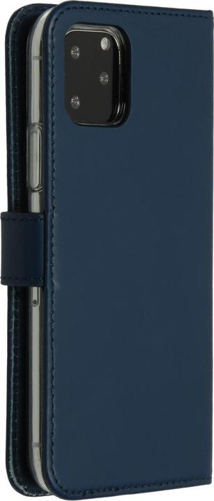 Actual product image Selencia Leather Book Case (Apple iPhone 11 Pro)