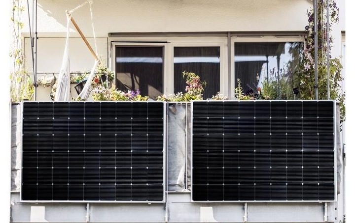 Produktbild Technaxx Balkonkraftwerk (600 W)
