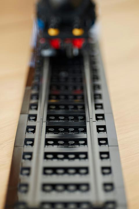 Immagine prodotto LEGO 21344 L'Orient Express (21344, LEGO Ideas, Set LEGO rari)