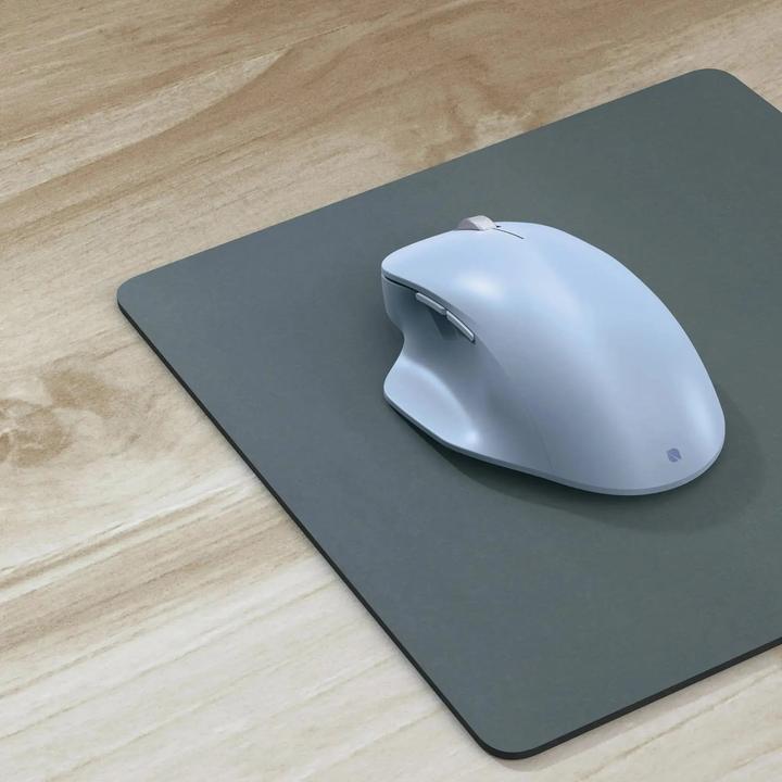 Actual product image Incase Bluetooth Ergonomic Mouse (Wireless)