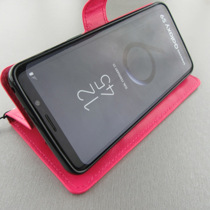 Actual product image PhoneLook Premium Flip cover (Samsung Galaxy S10e)