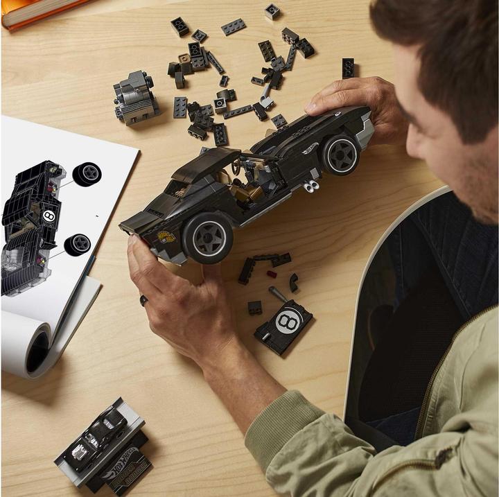 Actual product image Mega Construx Collector Rodger Dodger