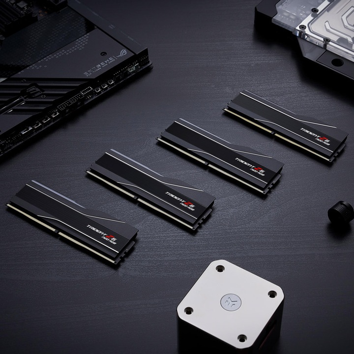 Productafbeelding G.Skill DDR5 PC 6000 CL36 KIT 32-GX2-TZ5NR (2 x 16GB, 6000 MHz, DDR5 RAM, DIMM 288 pin)