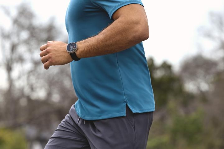 Actual product image Amazfit Active 3 Premium Apex Silver, W2558GL1N (45 mm)