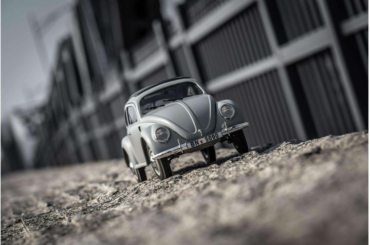 Actual product image RocHobby Scaler Beetle "the Peoples Car" 1:12, RTR (RTR Ready-to-Run)