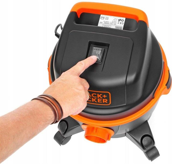 Image du produit Black & Decker BXVC15PE (Aspirateur eau et poussière)