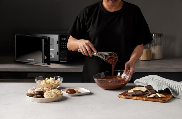 Actual product image Chefman Classic, compact 20-litre microwave (20 l)