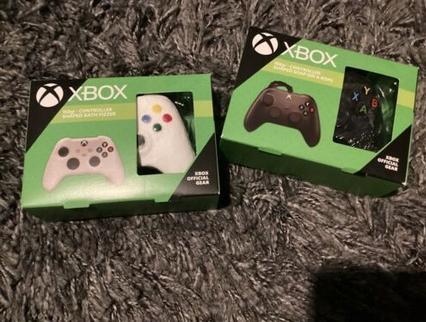 Actual product image X-Box New Xbox Controller Shaped Bath Fizzer Bomb 150g (Bath pearls, 150 g)