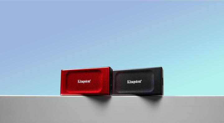 Produktbild Kingston XS1000 Red (1 TB)