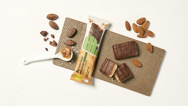 Actual product image Powerbar Protein Plus Low Sugar Vegan (Caramel, Salty almond, 12 pcs., 504 g)