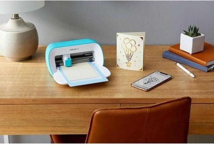 Actual product image Cricut Joy Starter Bundle (P)