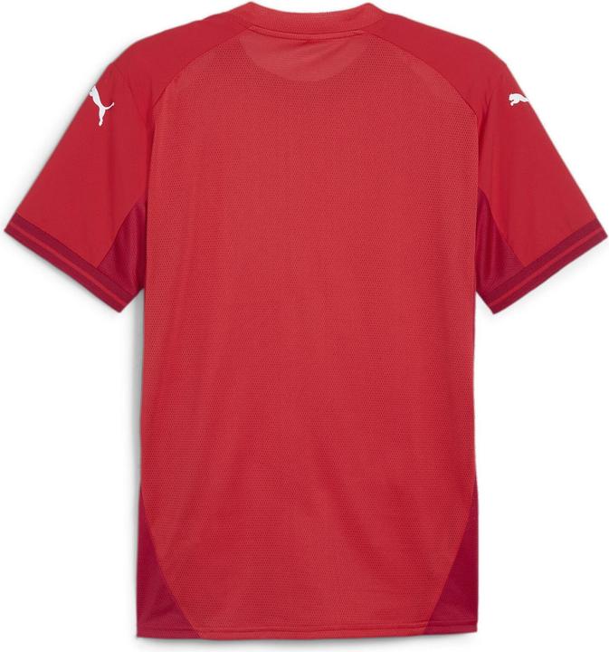 pumaredpumawhitefastred