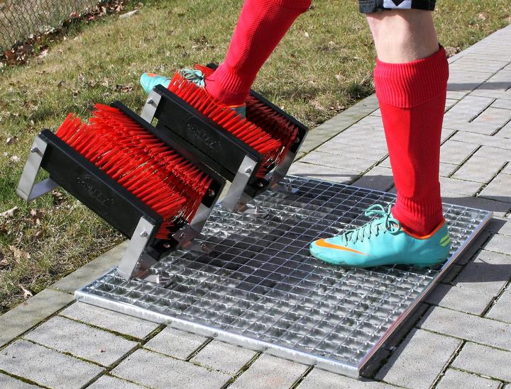 Actual product image Floormax Cleanser of studs