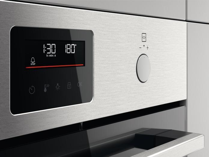 Actual product image Zanussi ZOPKE6X3