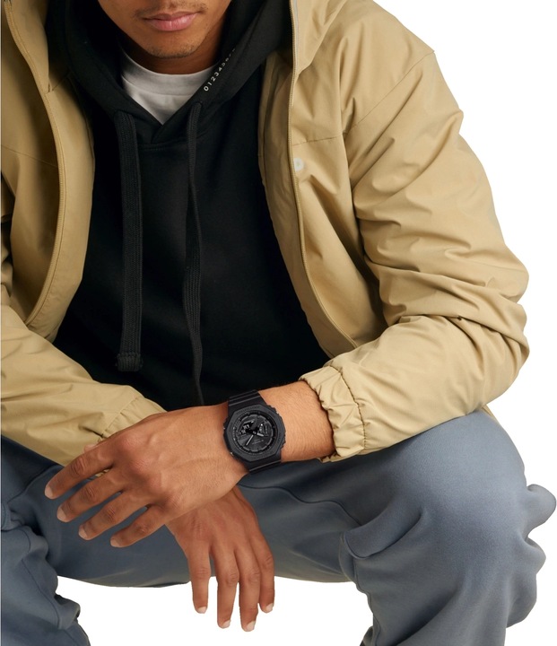 Produktbild G-Shock GA-B2100-1A1ER (Chronograph, 45.50 mm)