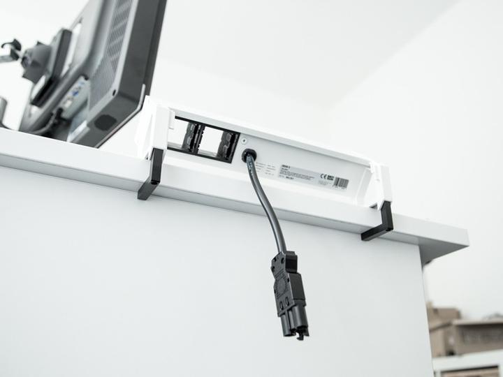 Image du produit Bachmann DESK2 - 3xSchuko, 2xCAT6 & (3 x, TPS18, 1.50 m)