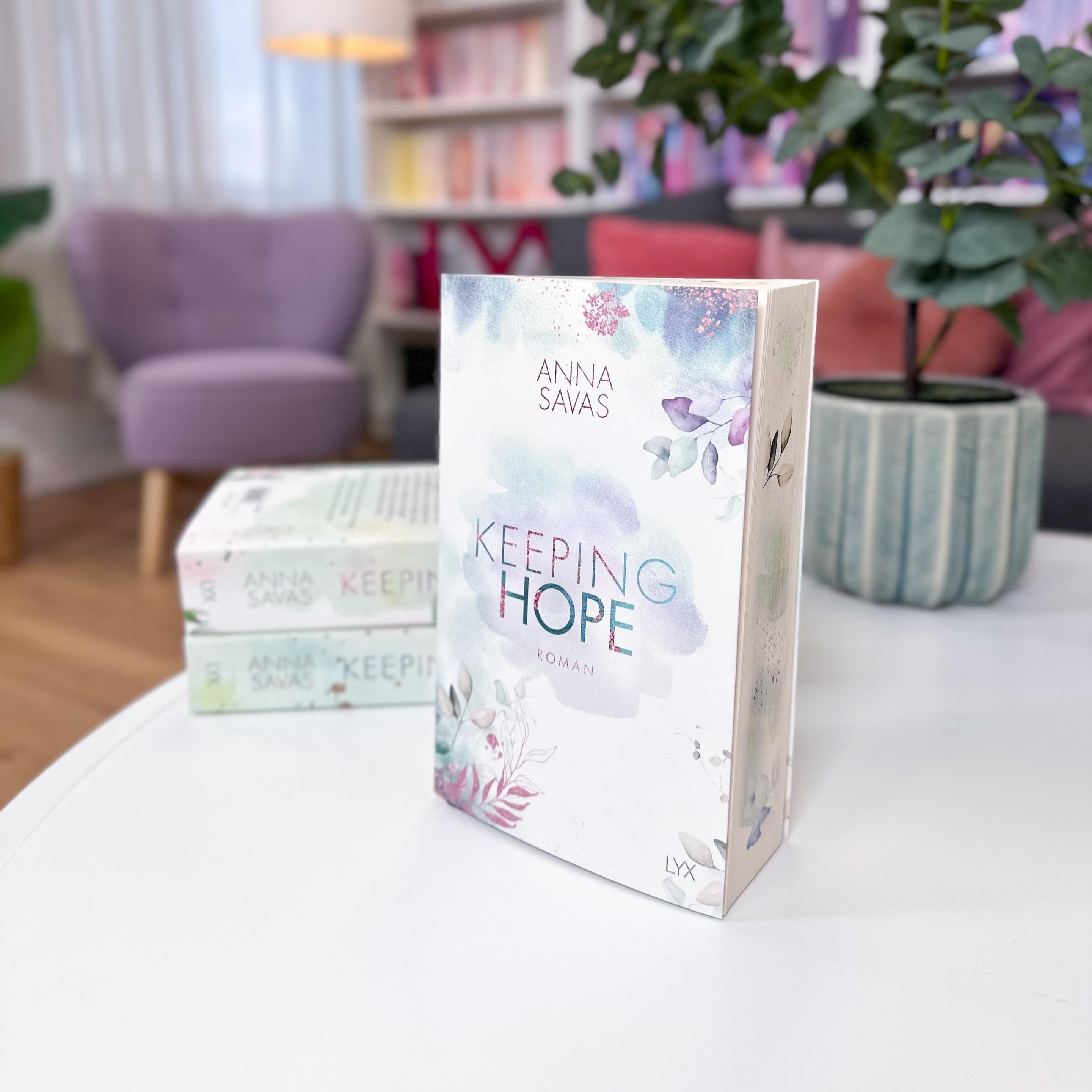 Thumbnail - Keeping Hope, Belletristik von Anna Savas